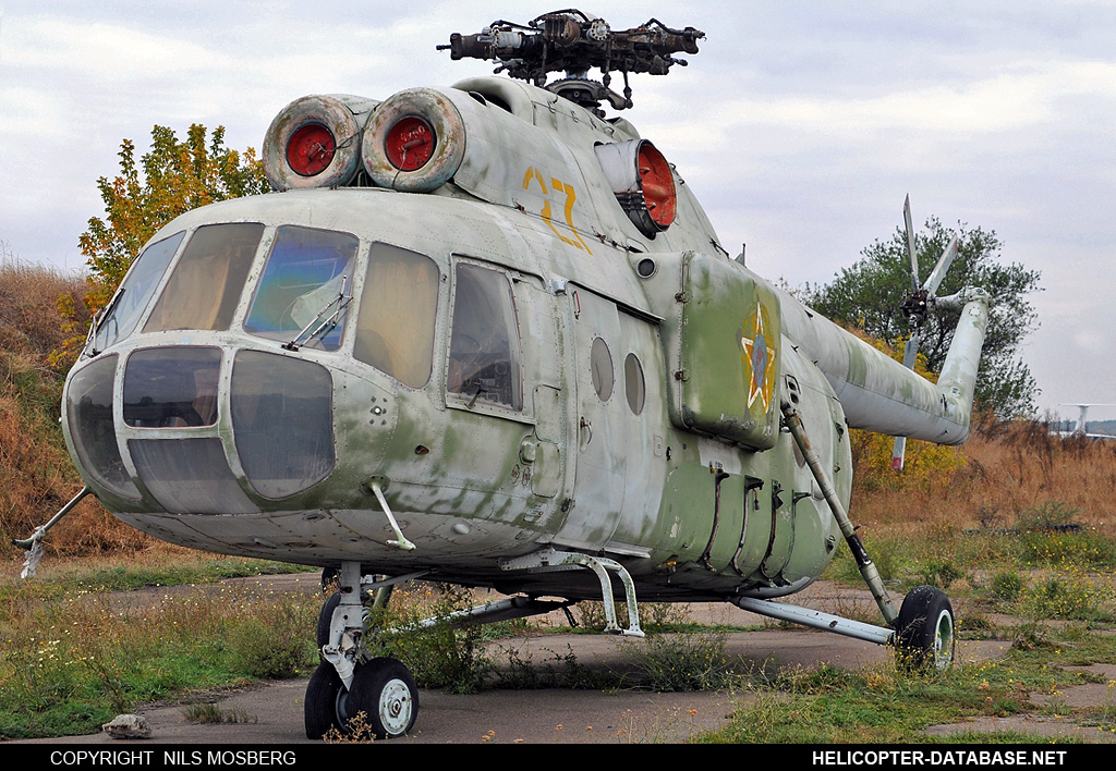 Mi-8PPA   27 yellow