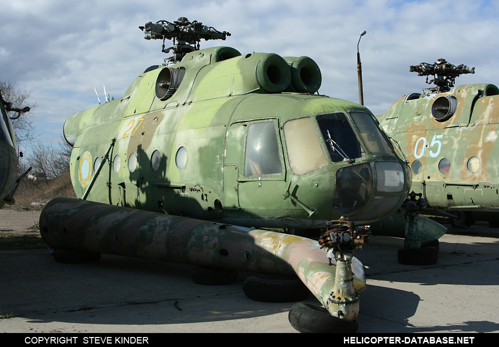 Mi-8T   27 yellow