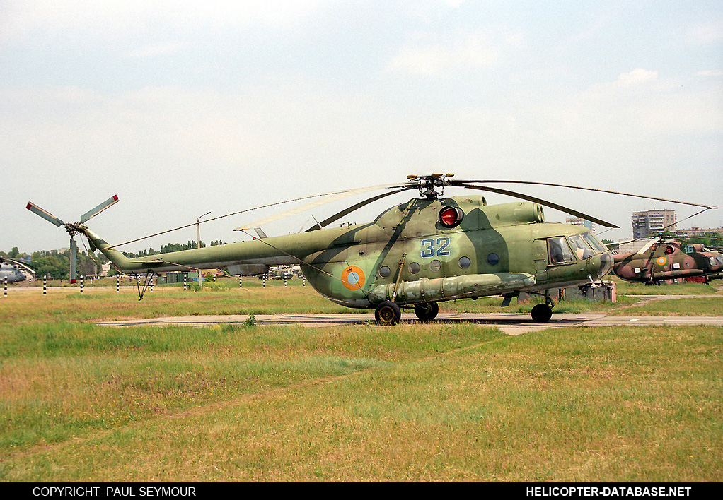 Mi-8TP 32 blue