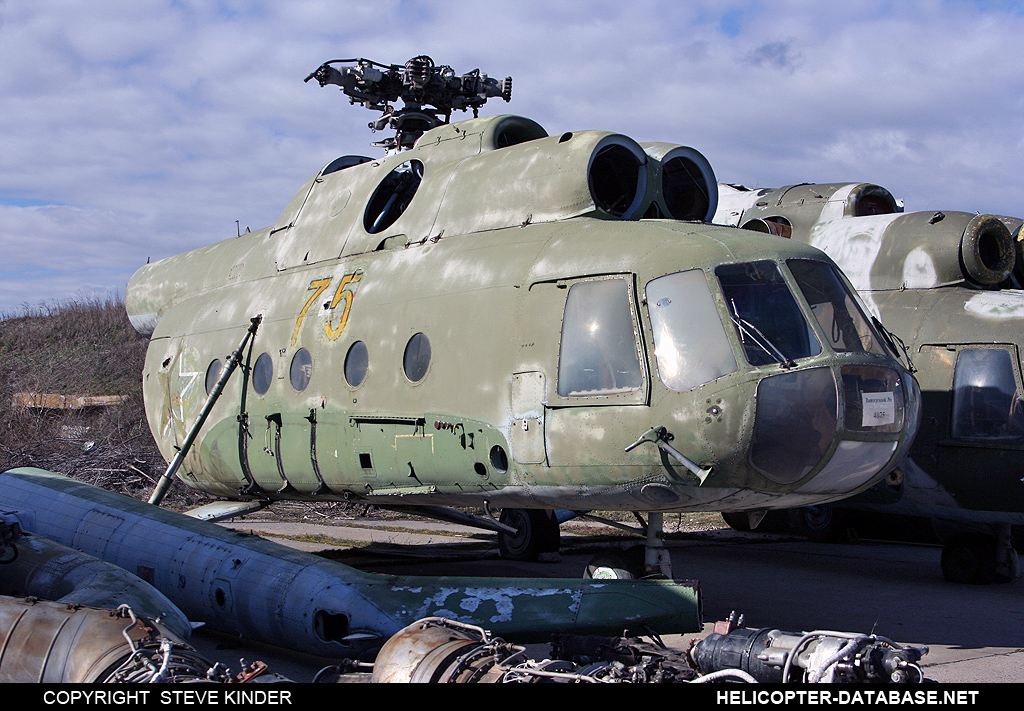 Mi-8T   75 yellow