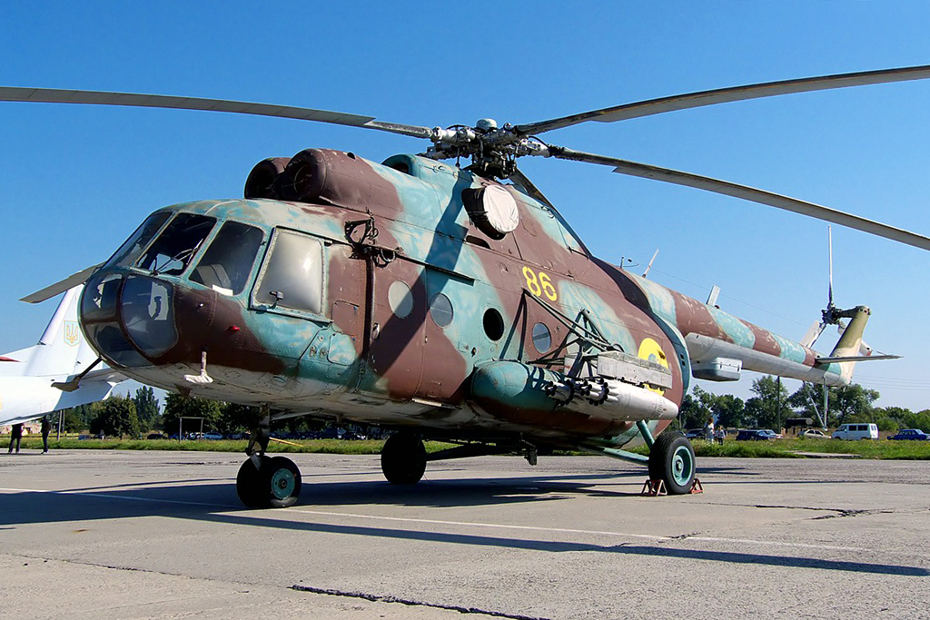 Mi-8T   86 yellow