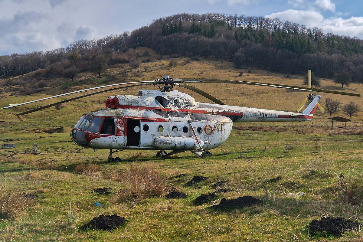 Mi-8T 714