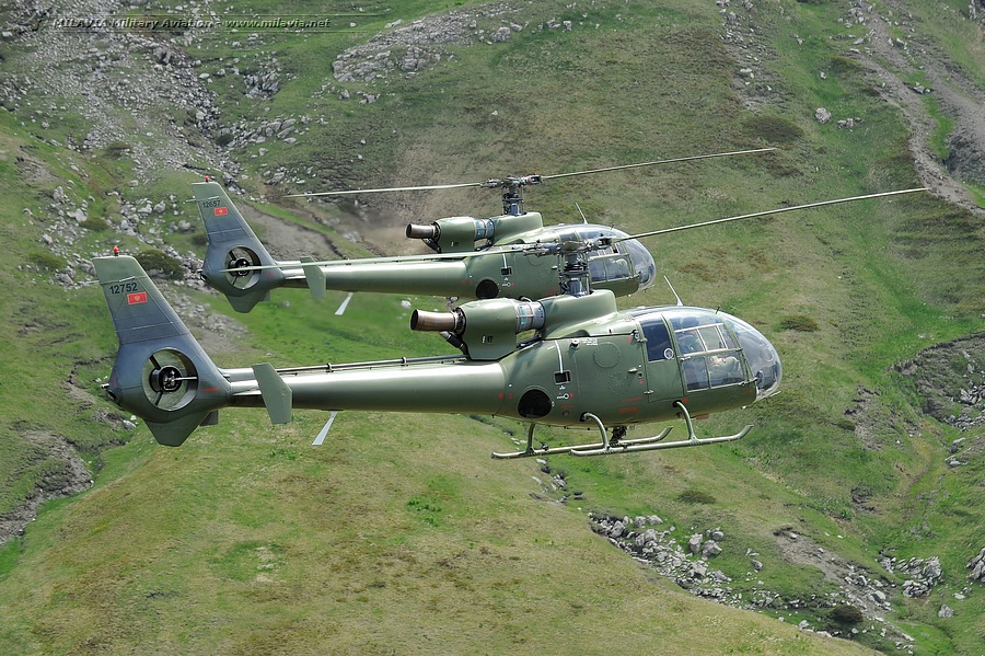 HS-42 (SA-341H Gazelle) 12752