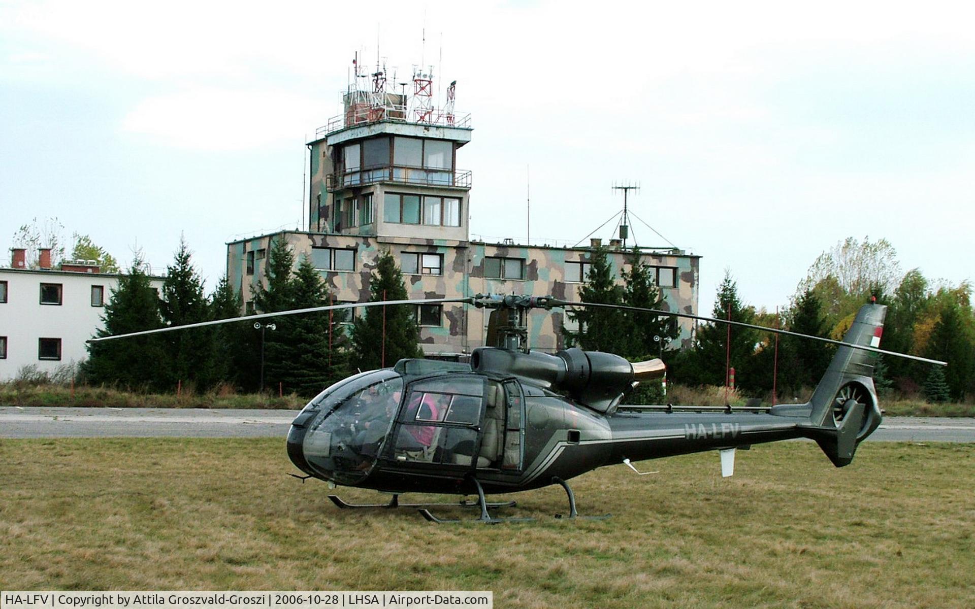 HI-42 (SA-341H Gazelle)&nbsp;&nbsp;&nbsp;HA-LFV