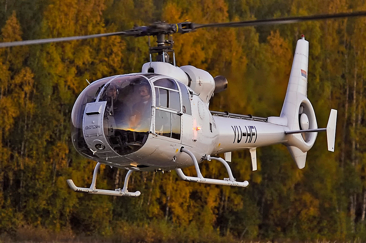 HS-42 (SA-341H Gazelle) YU-HFI
